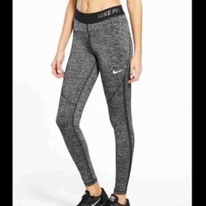 Nike Pro Hypercool Leggings - S